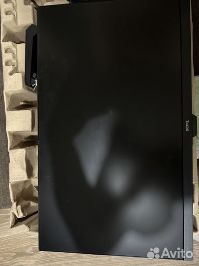 Монитор BenQ 27