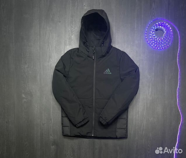 Спортивная куртка Adidas