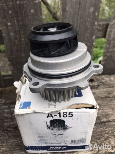 Водяная помпа audi vw