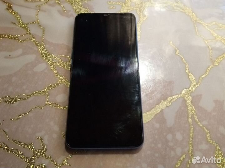 Телефон Oppo 22г