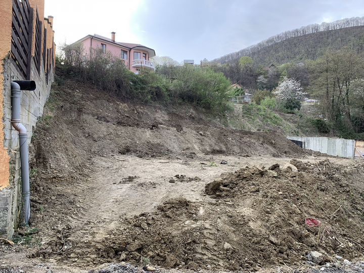 Участок 5 сот. (ИЖС)