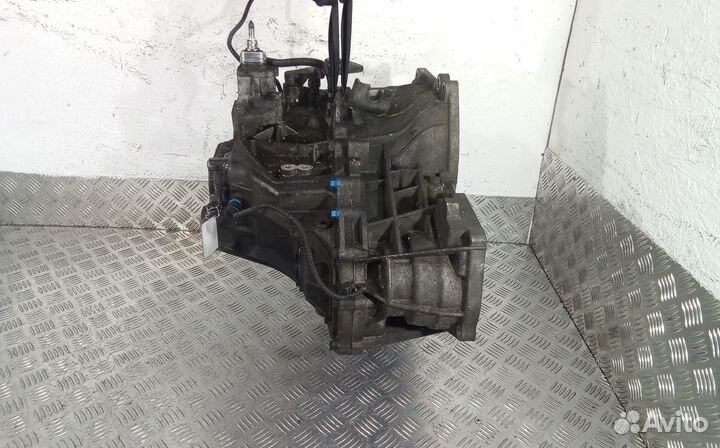 МКПП (механическая коробка переключения передач) N