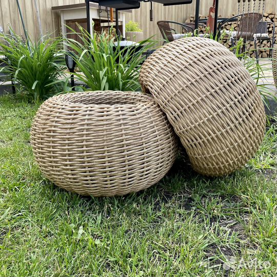 Кашпо из искусственного ротанга