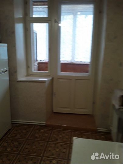 Двери с коробкой