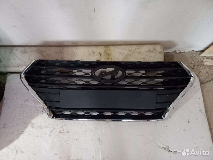 Hyundai solaris 2 решетка бампер радиатора
