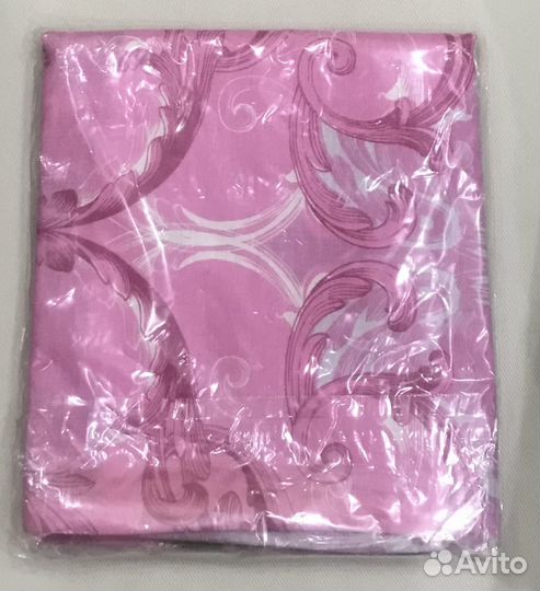 Наволочки, подушка и фартуки