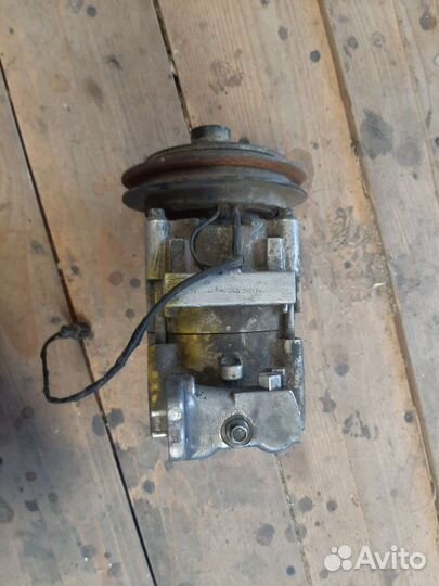 Компрессор кондиционера D4BH / 4D56