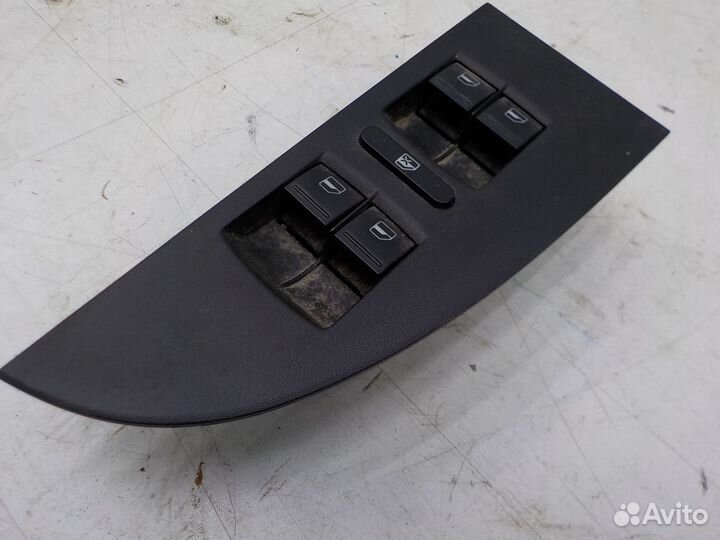 Блок управления стеклоподъемниками Seat Leon 2009