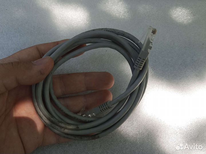 Патчкорд для компьютерной сети кабель