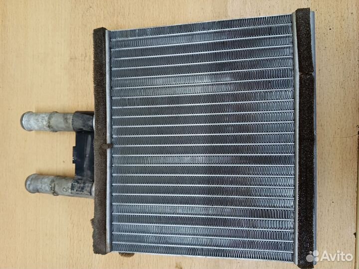 Продам радиатор отопителя Шевроле авео