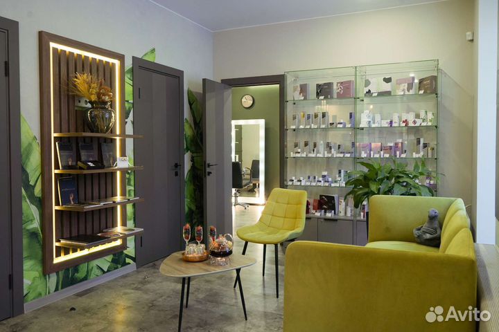 Парикмахер стилист-колорист