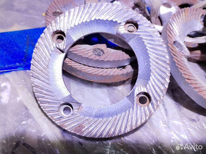 Жернова для электромельницы