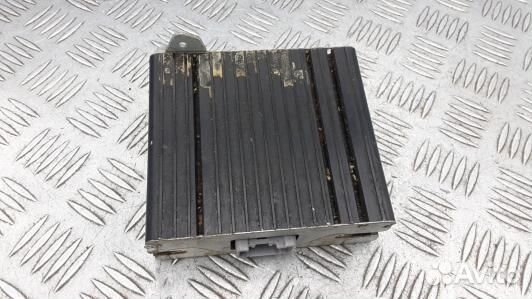 Усилитель антенны dodge journey (3MF01W801)