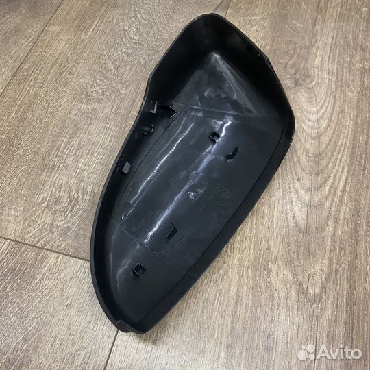 Накладки на зеркала Jetta 6 Passat CC 7 Octavia