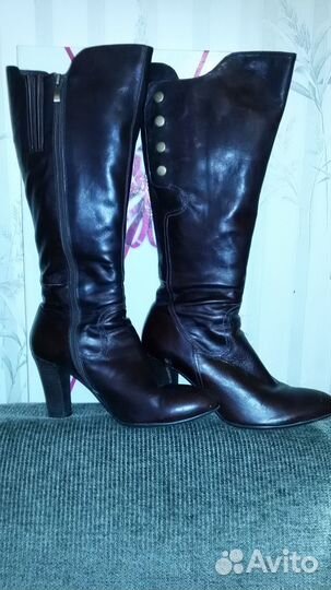 Сапоги демисезонные кожаные коричневые. Разм.40