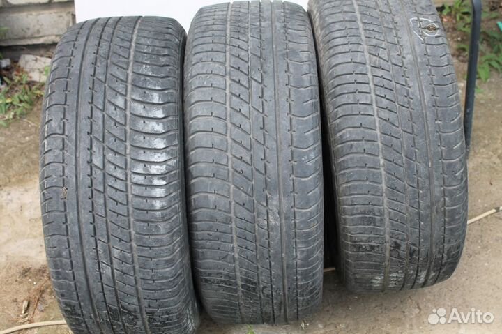 Sumo Akina ST-09 215/60 R15 93H