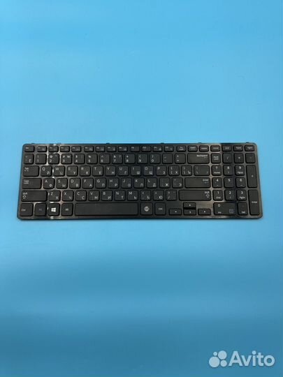 Клавиатура для Samsung NP350V5C, NP355V5C в рамке