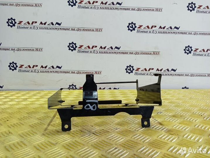 Кронштейн рамки блока предохранителей Man Tgl Tgm