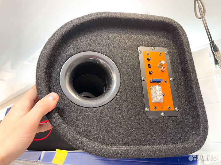 Активный сабвуфер 1600w