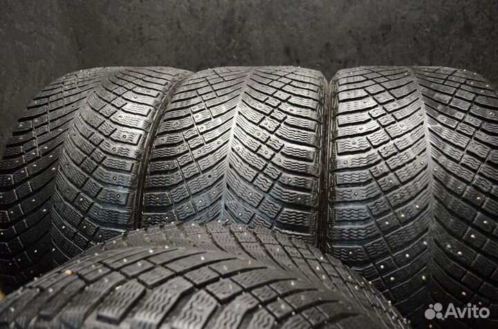Michelin X-Ice North 4 SUV 295/35 R21 107T