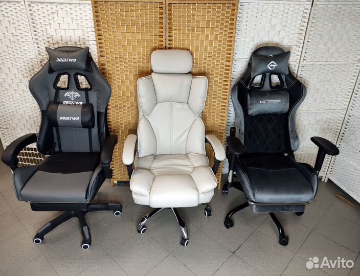 Офисное кресло