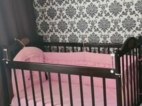 Детская кроватка для младенца