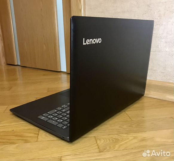 Игровой Lenovo i3-8130U/8Gb/MX150