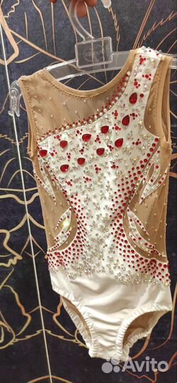 Аренда. Купальник для худ гимнастики 100-110смрост