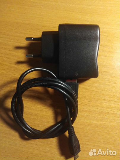 Телефон Nokia lumia 520