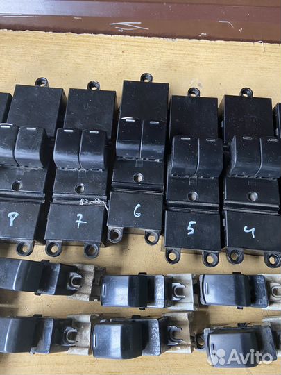 Блок стеклоподъемника Ниссан almera classic