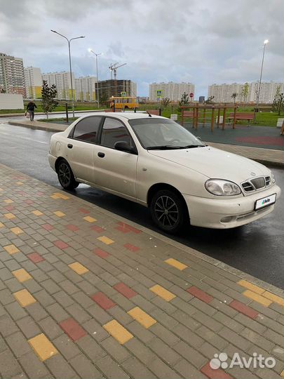 ЗАЗ Chance 1.5 МТ, 2011, битый, 700 000 км