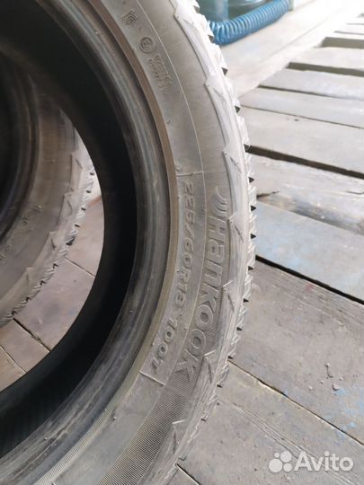 Hankook Winter I'Pike 225/60 R18