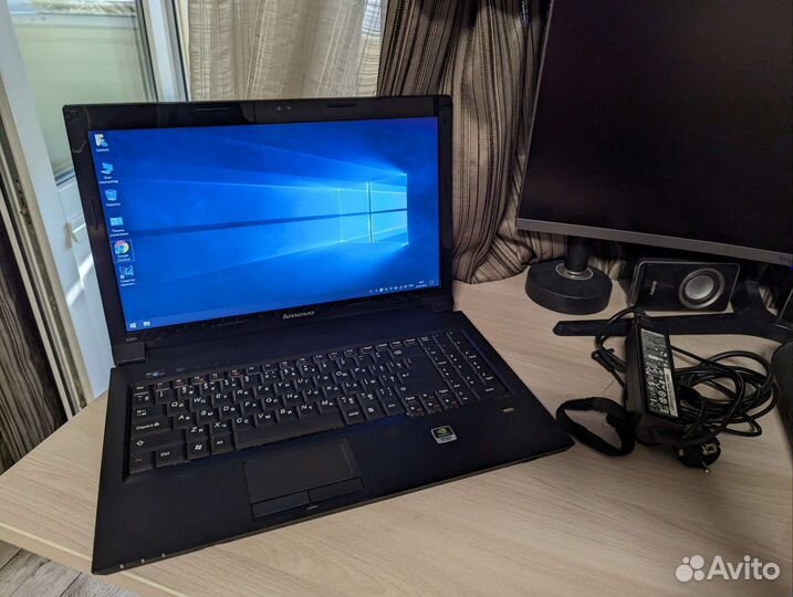 Ноутбук Lenovo i3/310M/320HDD/128SSD/4RAM