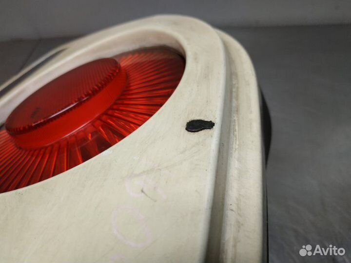 Фонарь задний правый Nissan Skyline R34