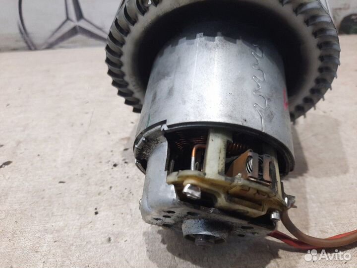 Мотор печки Mercedes E350 W212 642.850D 2010