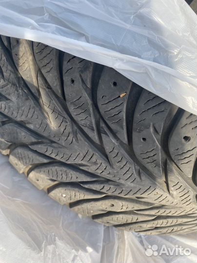 Yokohama Ice Guard 5 IG50 A 235/45 R17