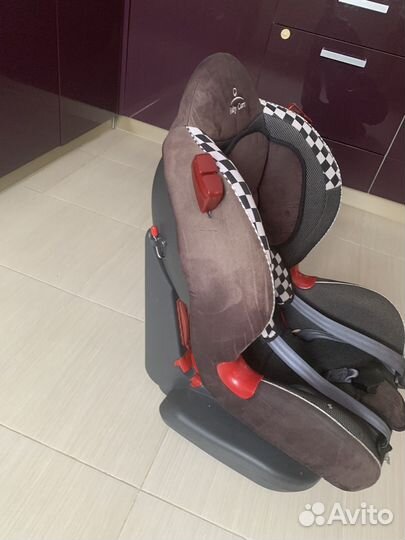 Детское автокремло 9- 25 кг