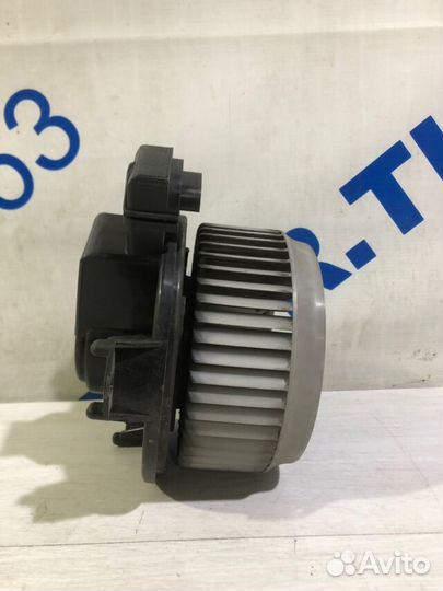 Моторчик печки toyota corolla E150 1.6 мт седан