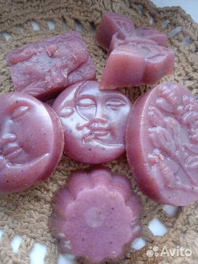 Натуральное мыло ручной работы на травах и маслах