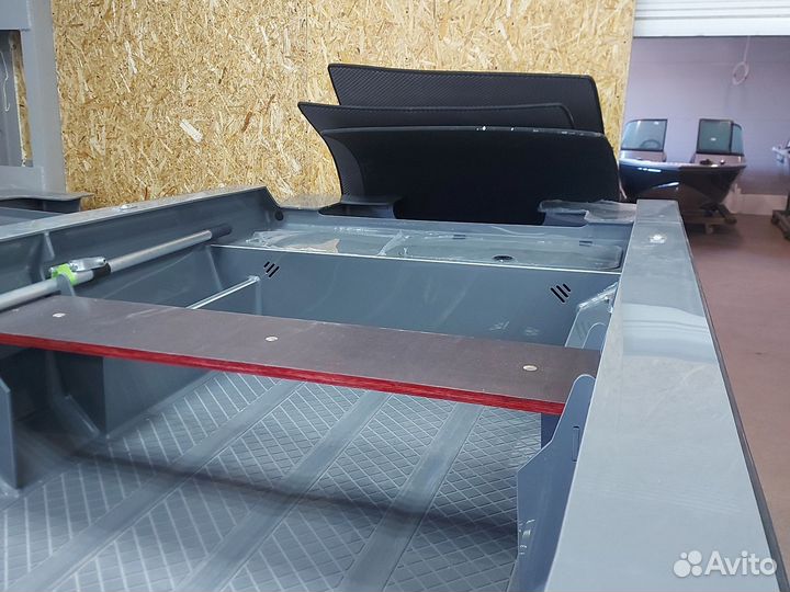 Моторная лодка Swimmer 400+Эво Коврик