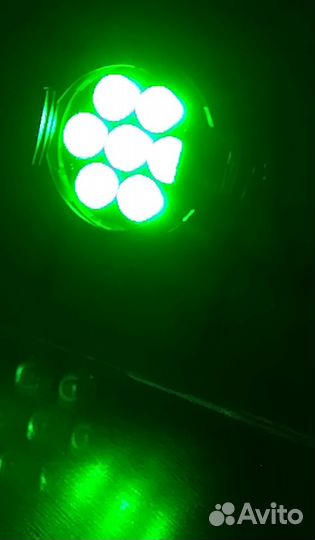 Светодиодный прожектор типа PAR 7-10 rgbw