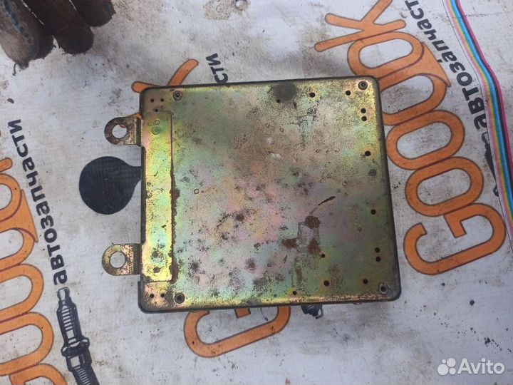 Эбу md162165 Mitsubishi Pajero 2