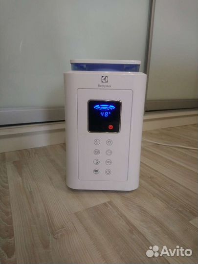 Увлажнитель воздуха Electrolux