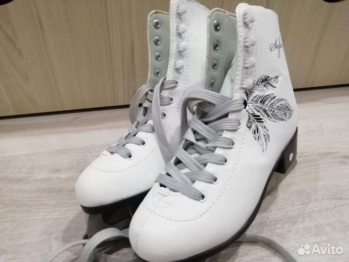 Коньки фигурные