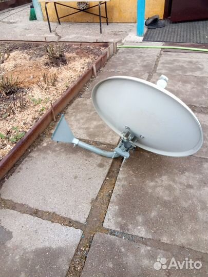 Спутниковая тарелка триколор тв