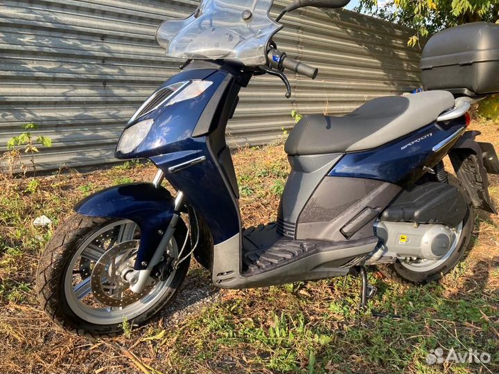 Макси-скутер Aprilia SportCity 250