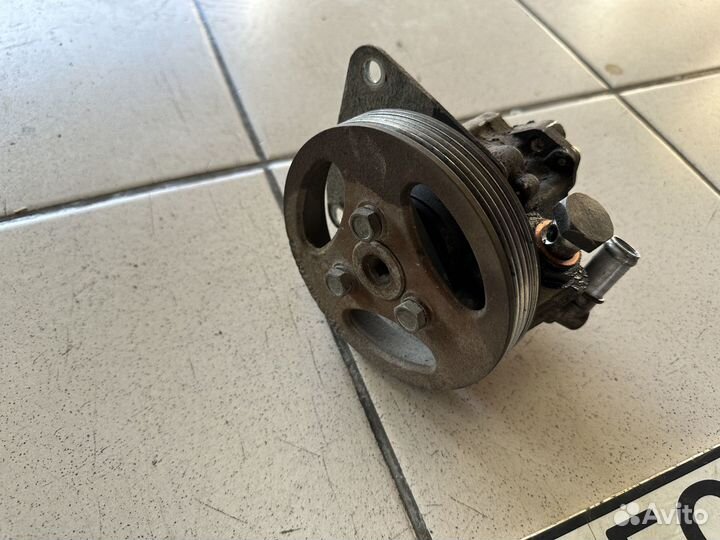 Насос гура Шевроле Нива Chevrolet Niva