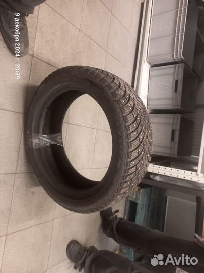 Pirelli Winter Ice Zero 2 205/50 R17 93T