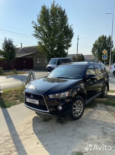 Mitsubishi Outlander 2.0 CVT, 2011, 200 000 км