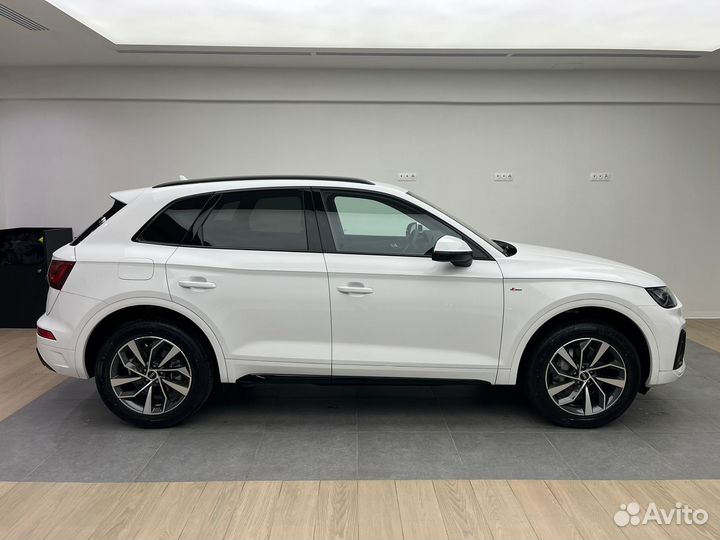 Audi Q5 3.0 AT, 2023